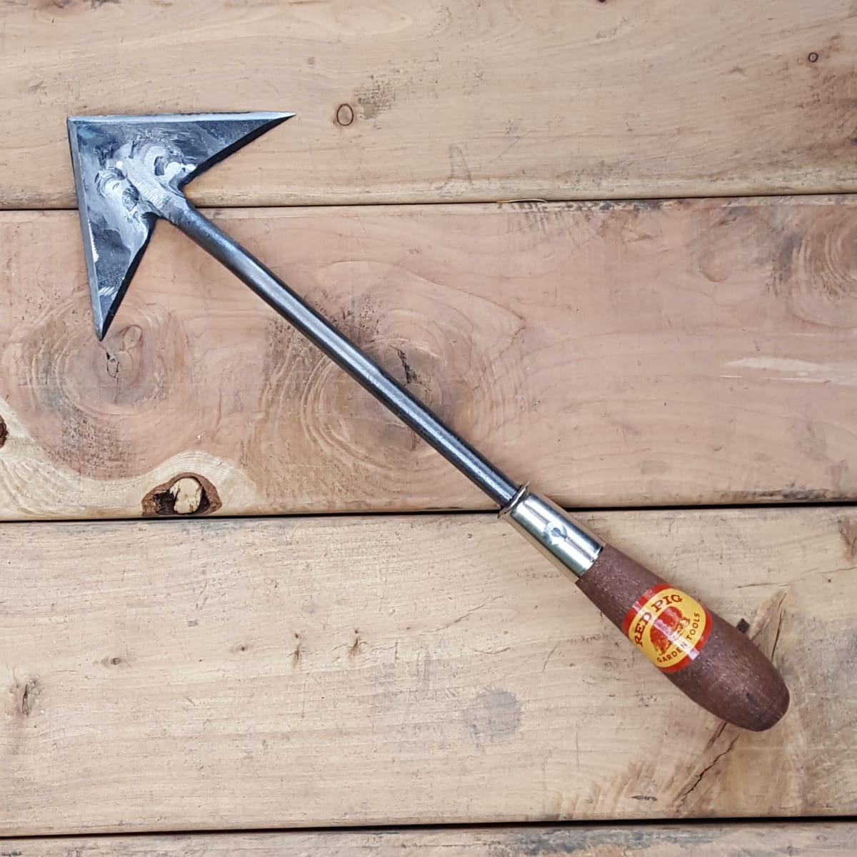 Broad Arrow Weeding Hoe