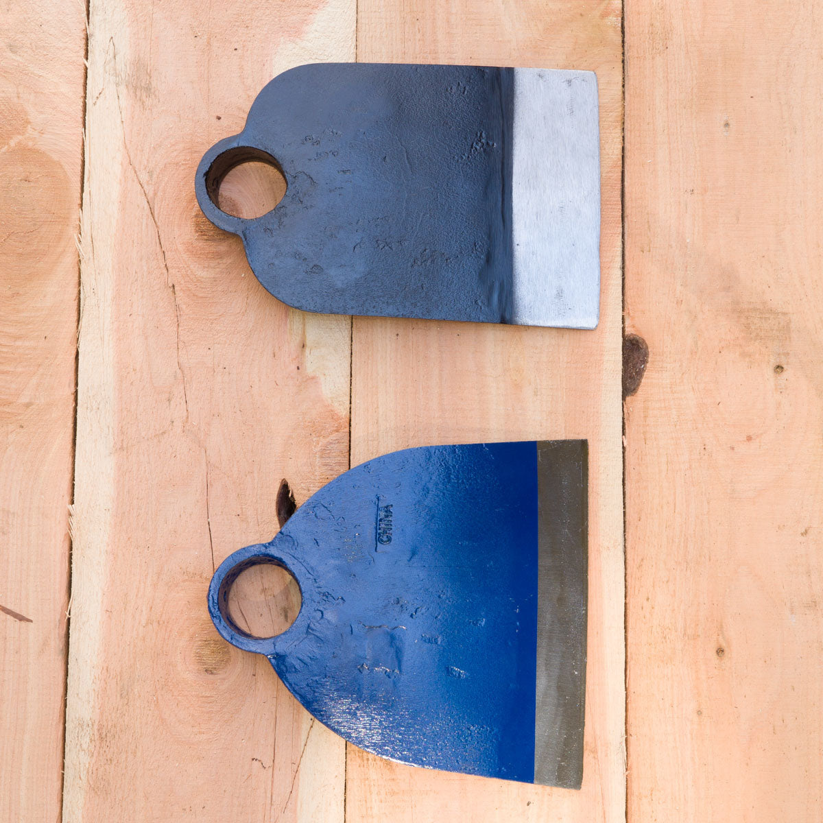Seymour 7.5" (Bottom) compared to Chillington 6"