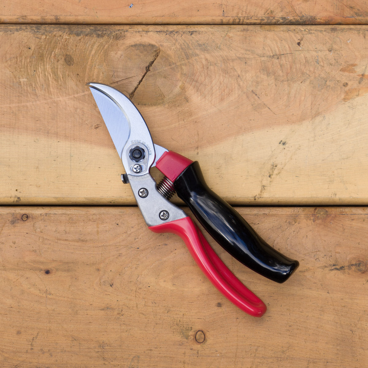 ARS Heavy Duty 8" Hand Pruner - Rotating handle (VS8XR)