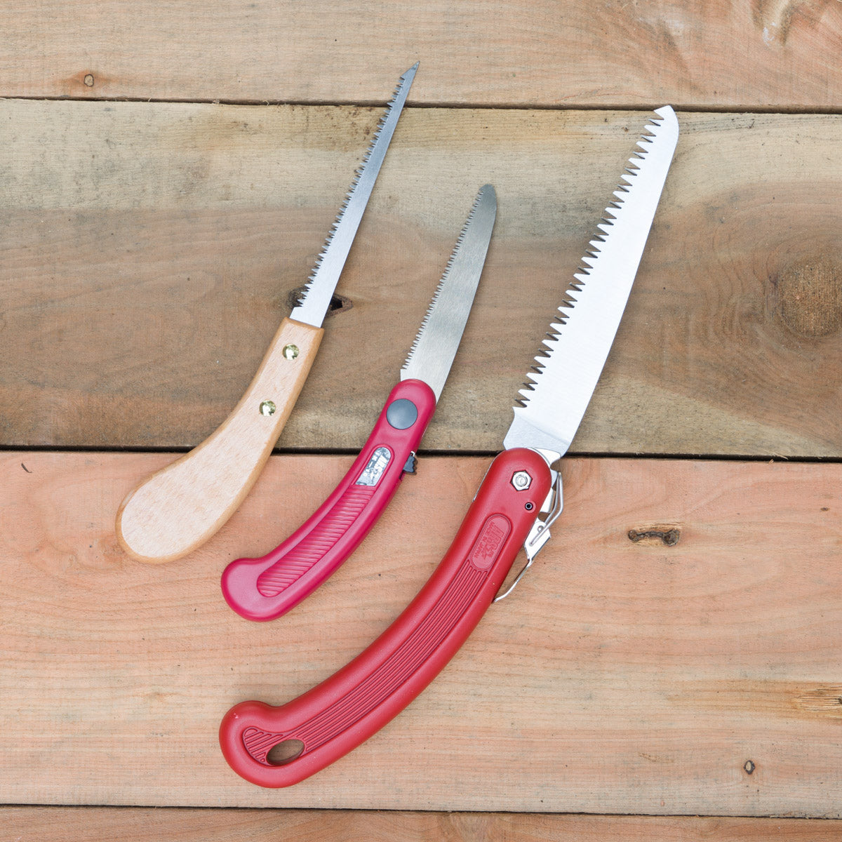 From left to right: Bonsai Saw, Hana Komachi Saw, Compact Folding Saw (SA-210DX)