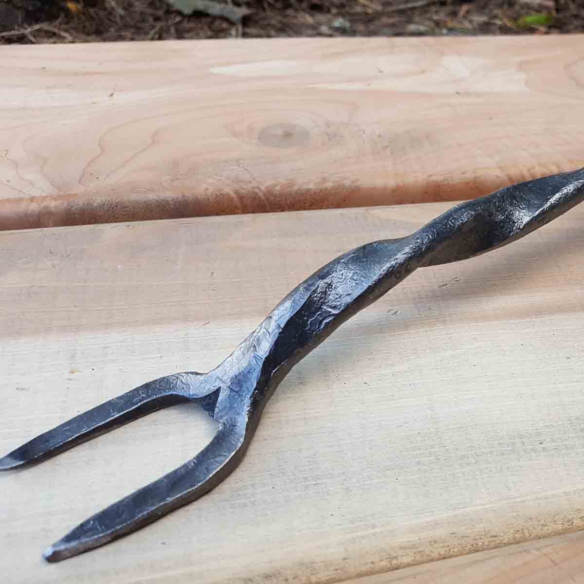 Cultivator end