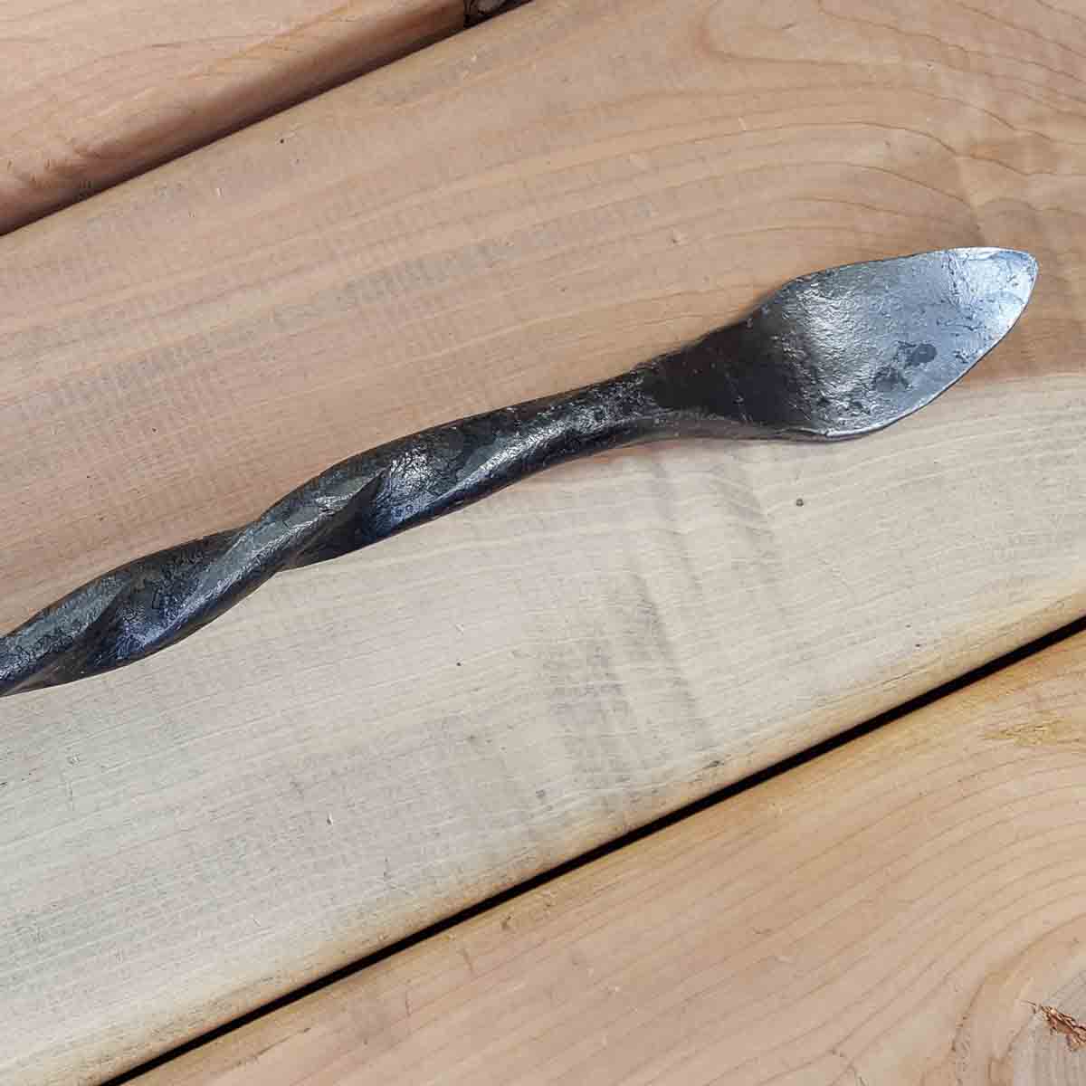 Trowel end