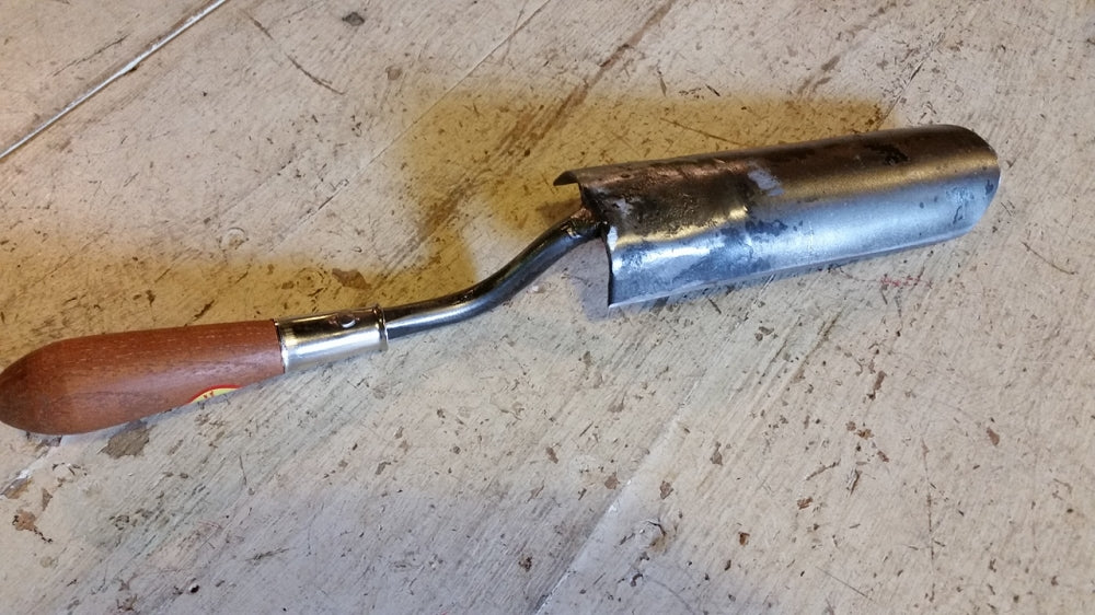 A Bigger Holeabout