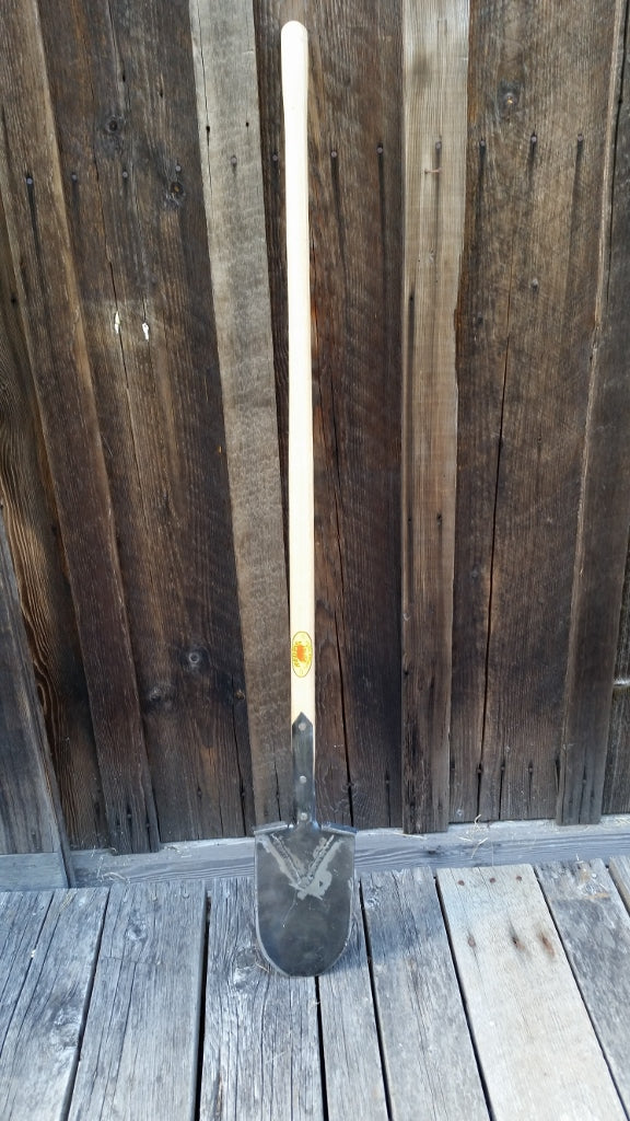 Rabbiting Spade with Custom T-Handle