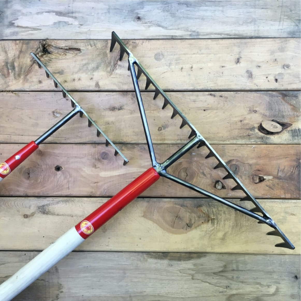 CUSTOM - Specialty Rock Rake with Y-Support