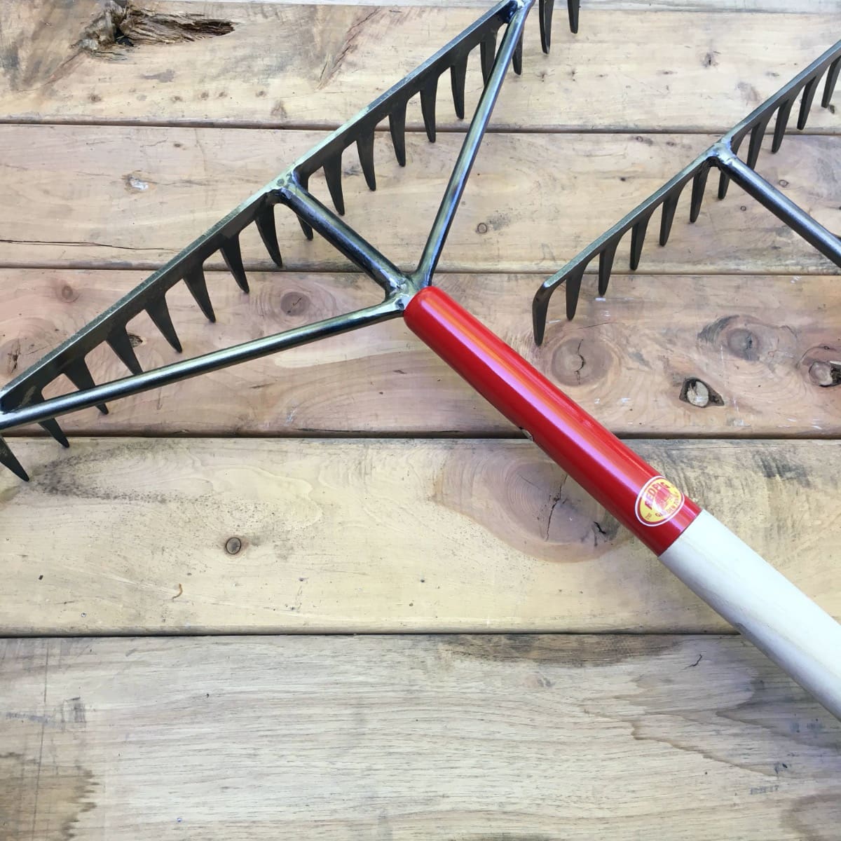 CUSTOM - Specialty Rock Rake with Y-Support